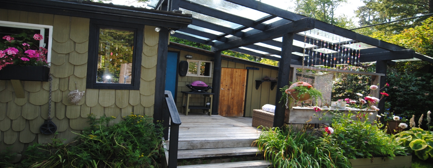 Shipwreck Cabin Tofino Cabin Rentals at Chesterman Beach